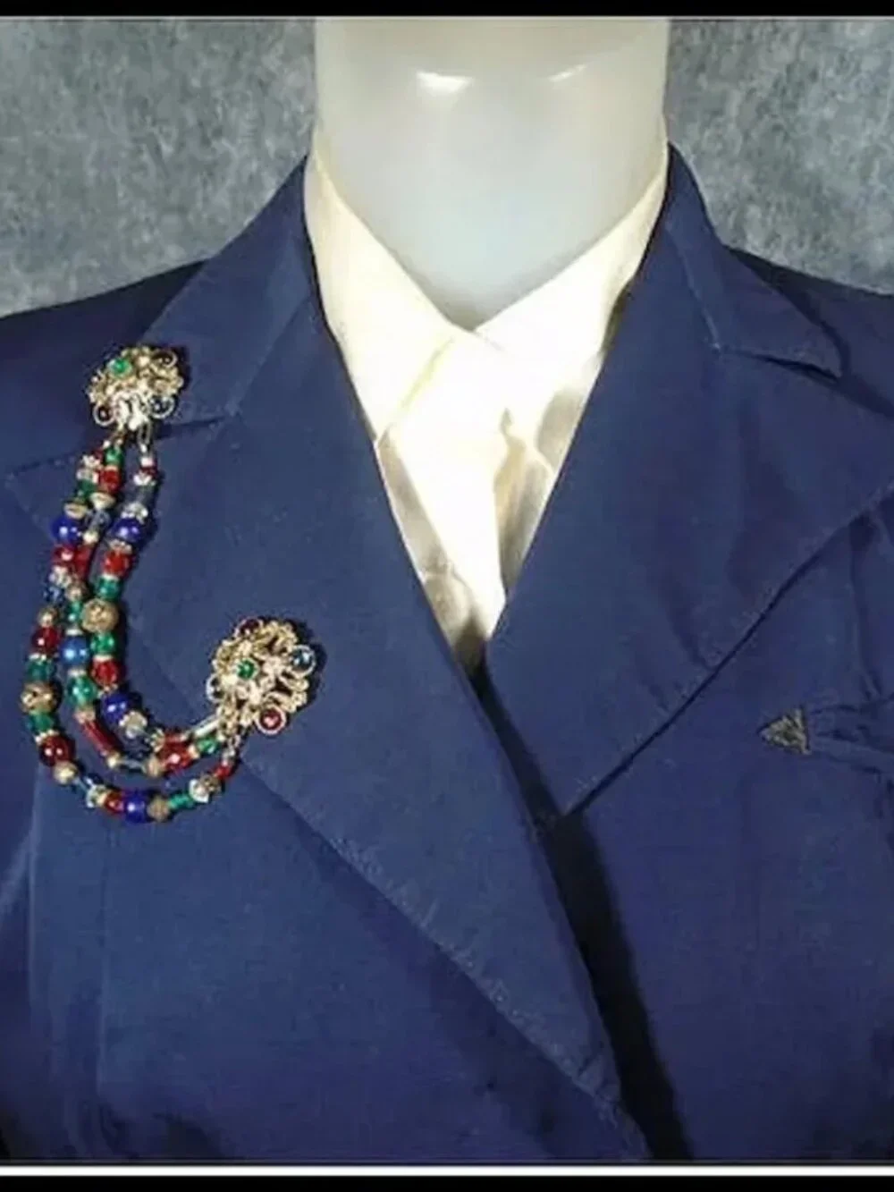 90s Collar Chain Brooch,Beret Chatelaine Pin, Collar Catch - Quirky Academia